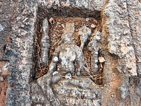 archeological statue tara
